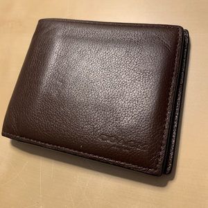Coach wallet